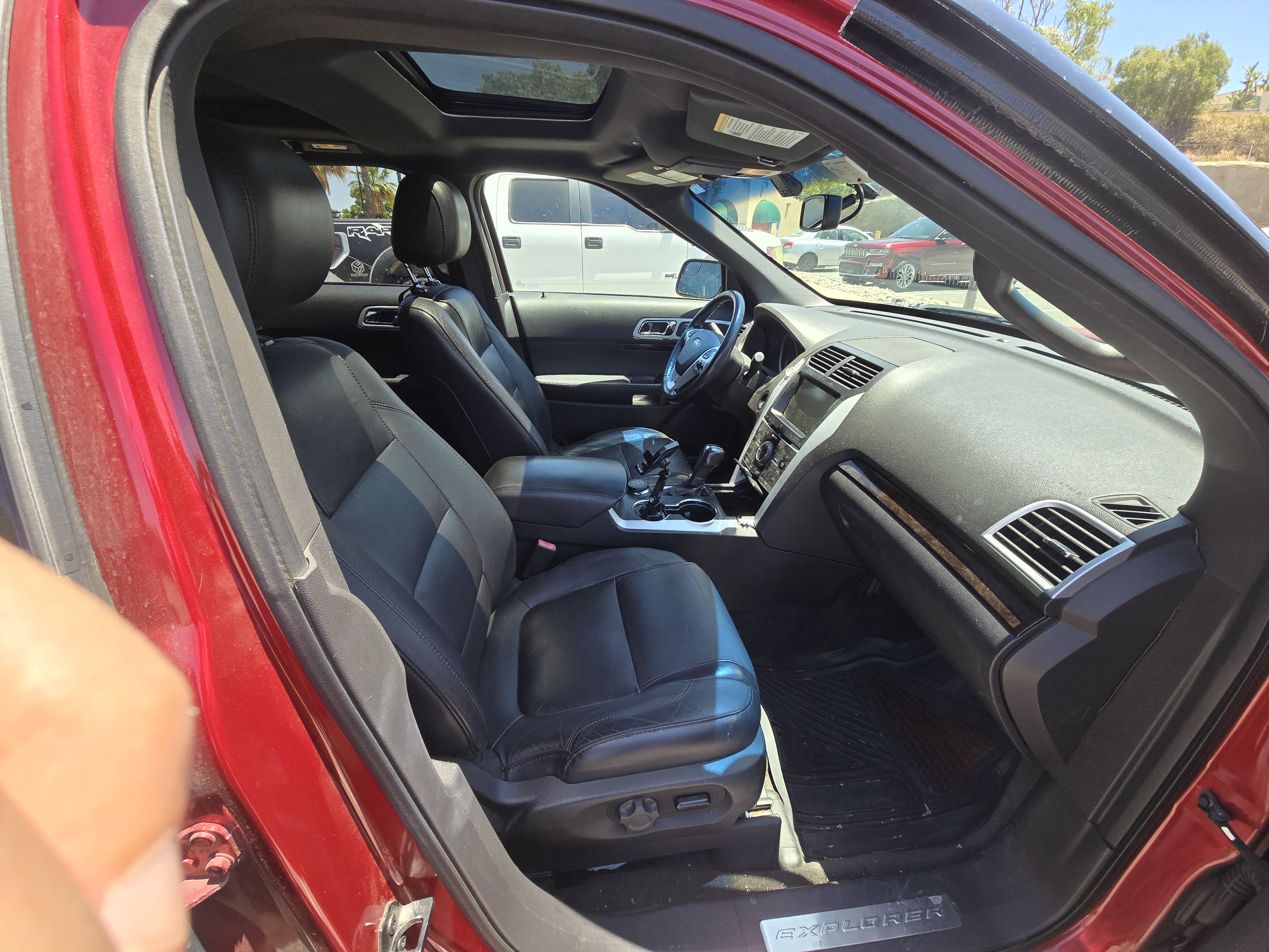 Used 2015 Ford Explorer Limited AWD/4WD image 11