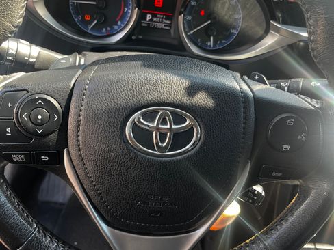 Used 2014 Toyota Corolla S FWD image 5