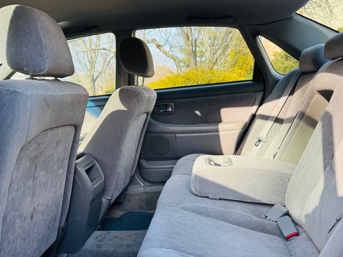 Used 2002 Toyota Avalon XLS image 9