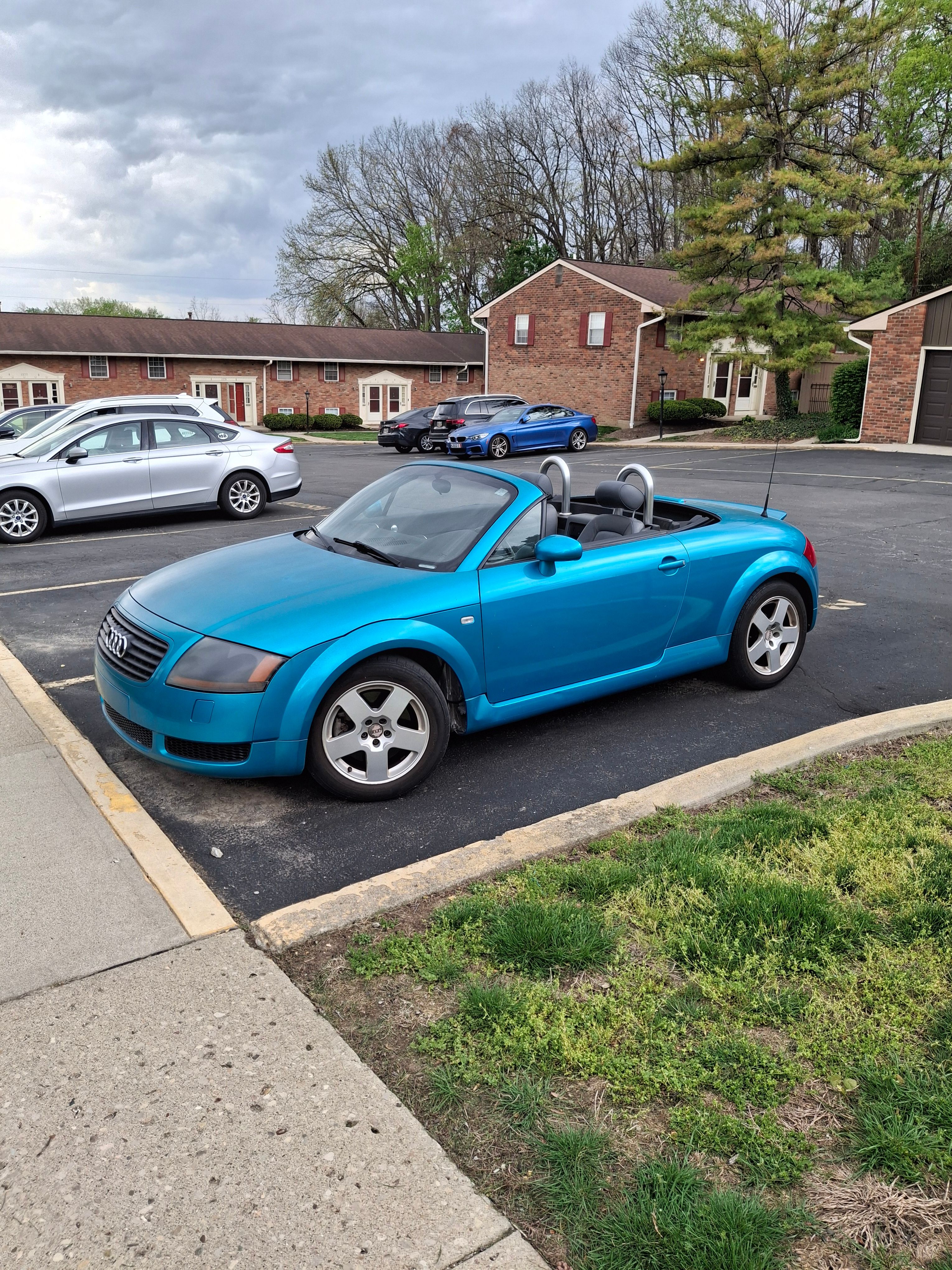Used 2001 Audi TT 1.8T FWD image 4