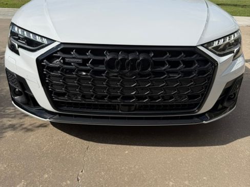 Used 2024 Audi A8 L 3.0T AWD/4WD image 2