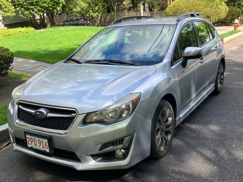 Used 2015 Subaru Impreza 2.0i Sport Premium AWD/4WD image 4
