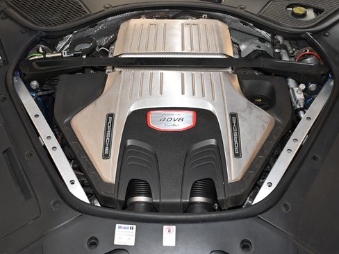 Used 2017 Porsche Panamera Turbo image 30