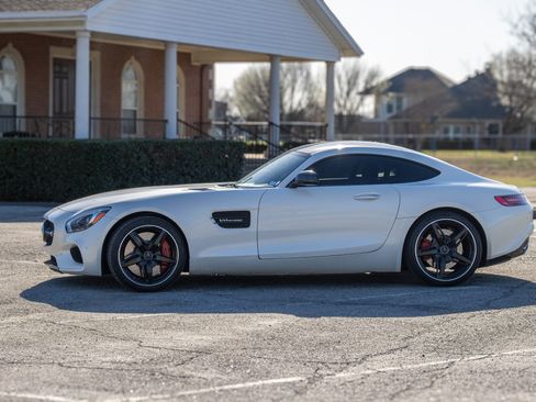 Used 2016 Mercedes-Benz AMG GT S image 2