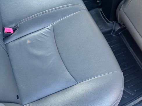 Used 2014 Toyota Prius Two image 10