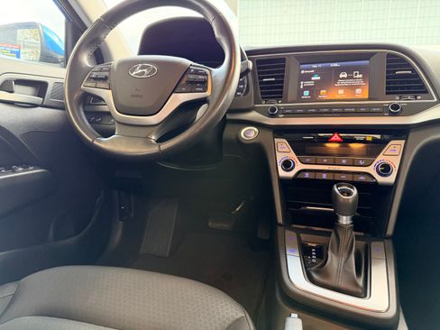Used 2017 Hyundai Elantra Value Edition image 17