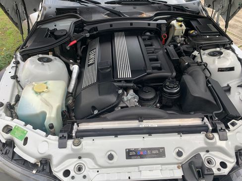 Used 2001 BMW Z3 2.5i image 4