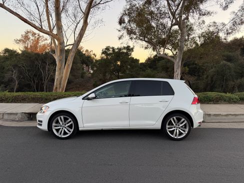 Used 2015 Volkswagen Golf SEL image 6