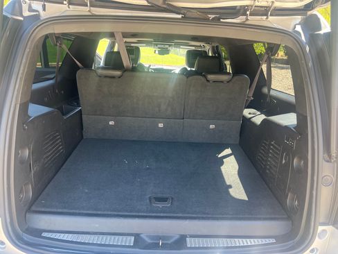 Used 2015 Cadillac Escalade ESV Platinum image 13