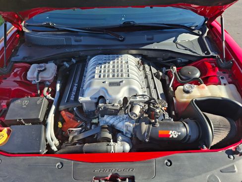 Used 2016 Dodge Charger SRT Hellcat w/ Harman/Kardon Audio Group image 8