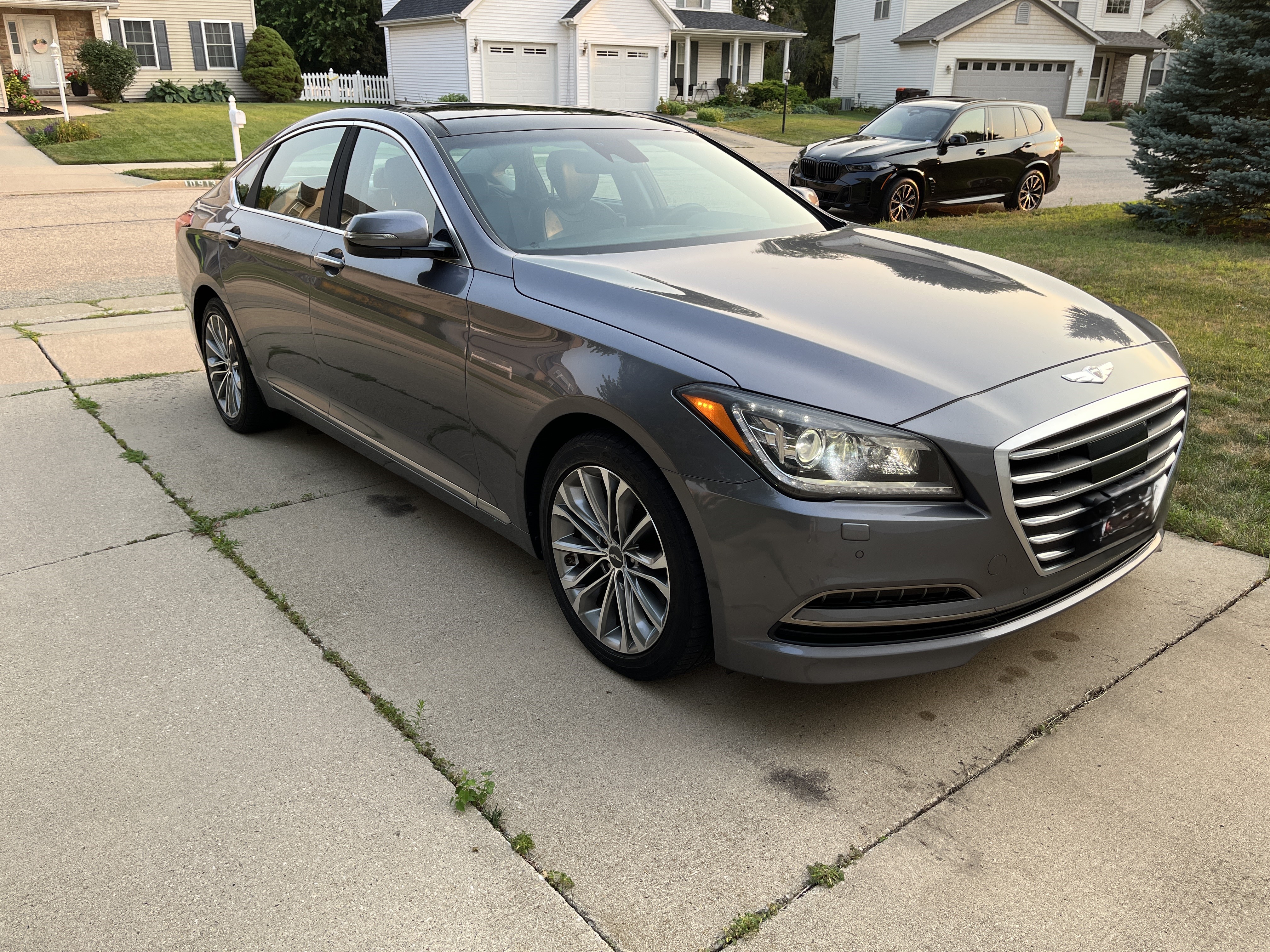 Used 2015 Hyundai Genesis 3.8 w/ Option Group 03 AWD/4WD image 11
