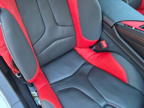 Used 2021 Chevrolet Corvette Stingray Preferred Cpe w/ Z51 Performance Package image 12