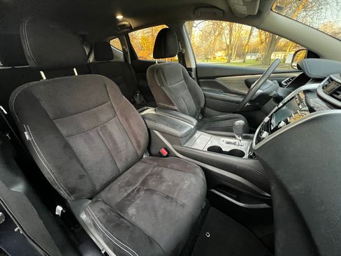 Used 2016 Nissan Murano SV image 16