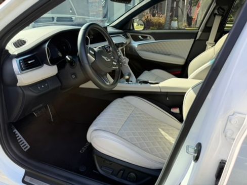 Used 2023 Genesis G70 3.3T w/ Sport Prestige Package RWD image 25