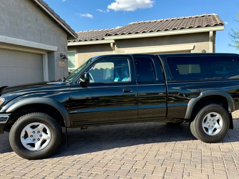 Used 2002 Toyota Tacoma 4x4 Xtracab V6 image 2