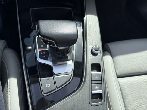 Used 2023 Audi A5 2.0T Prestige image 15