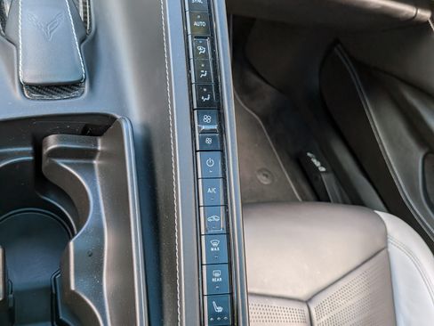 Used 2020 Chevrolet Corvette Stingray Premium Cpe w/ 3LT Preferred Equipment Group image 18