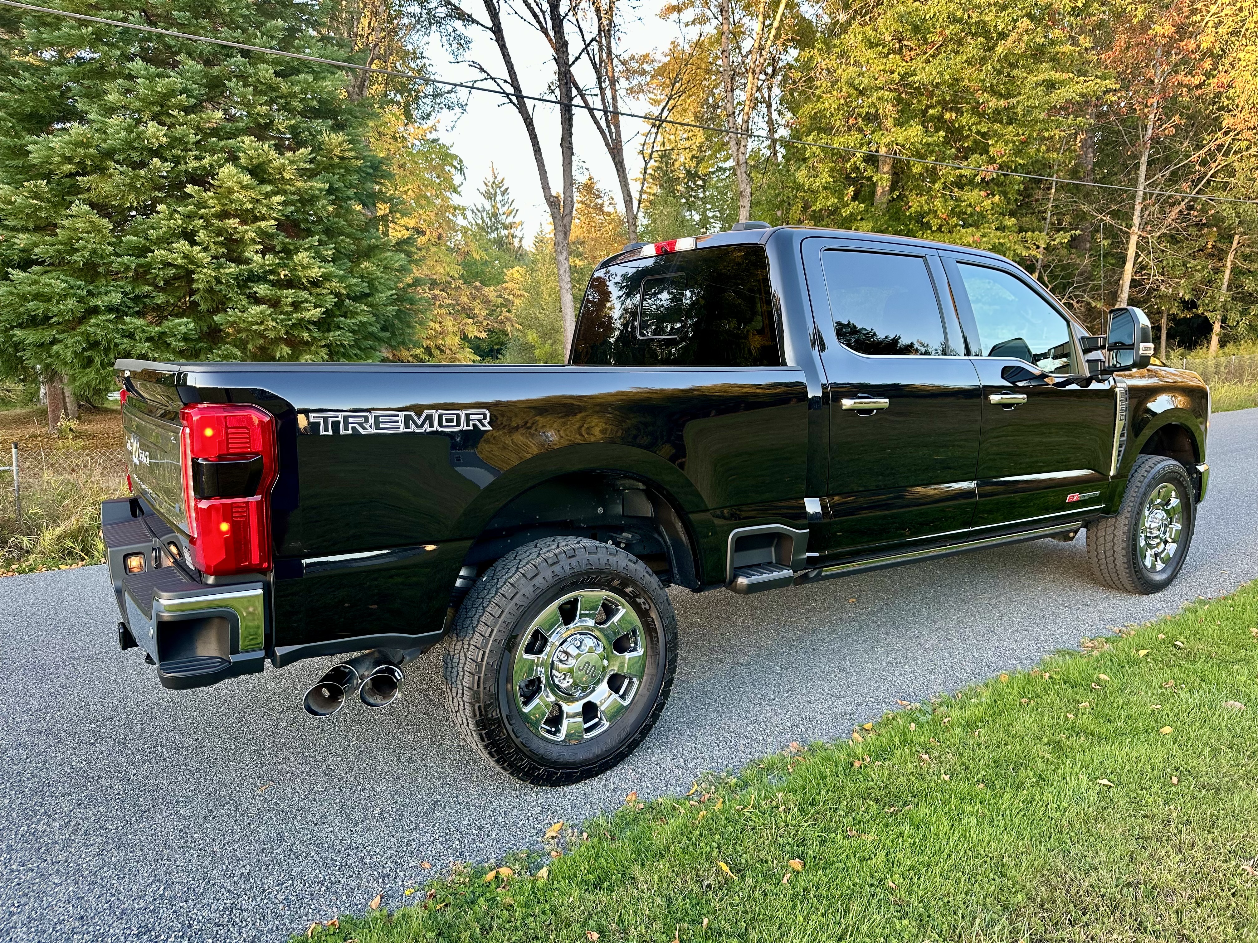 Used 2024 Ford F250 King Ranch w/ Chrome Package AWD/4WD image 8
