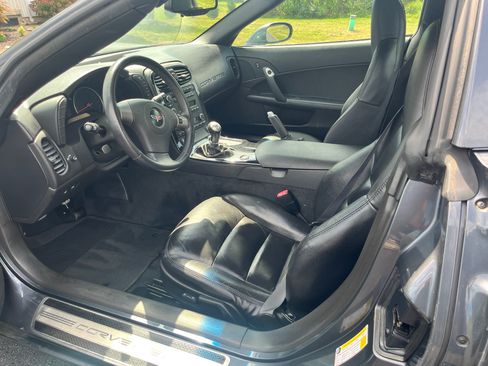 Used 2009 Chevrolet Corvette Coupe image 13