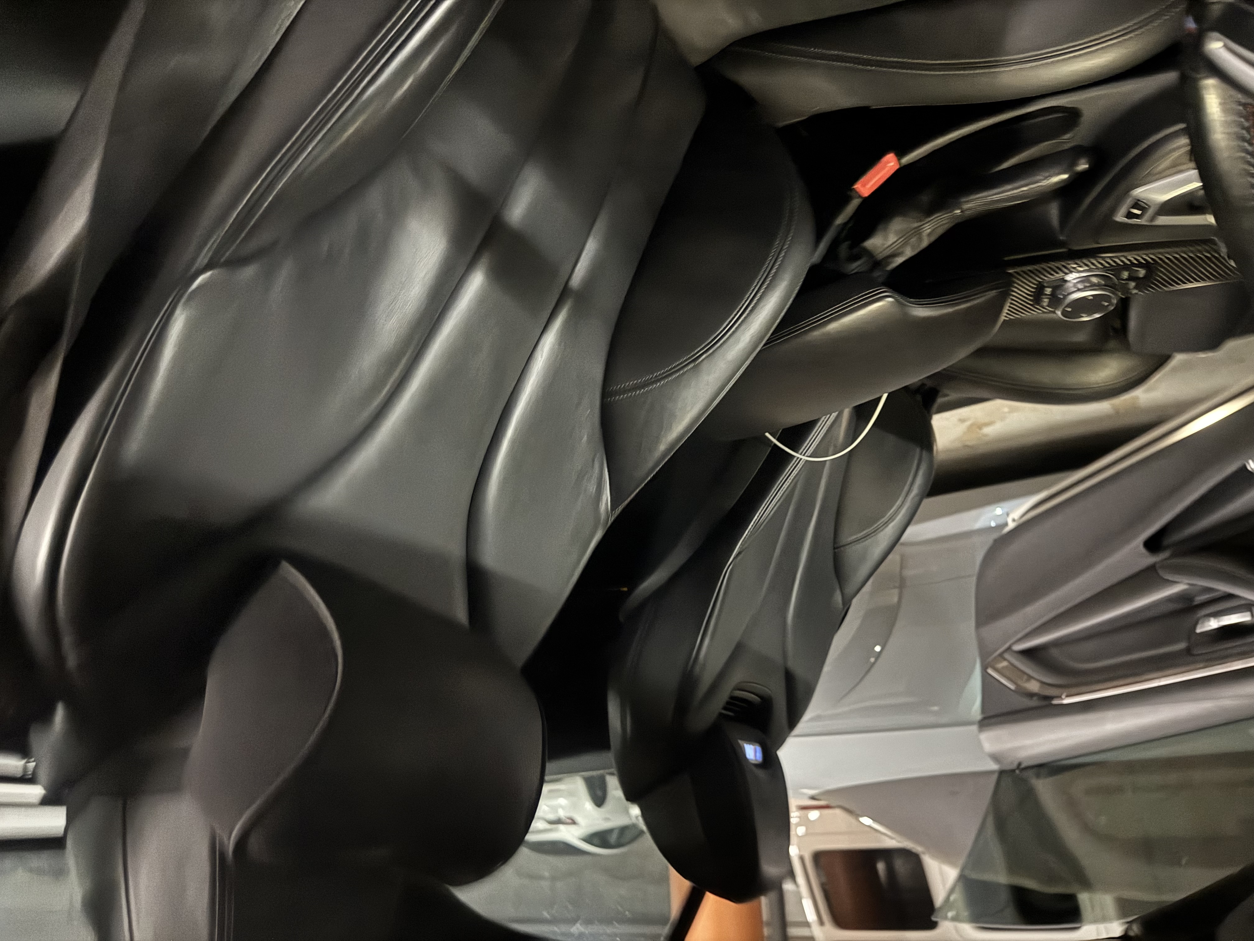Used 2016 BMW M4 Convertible RWD image 13
