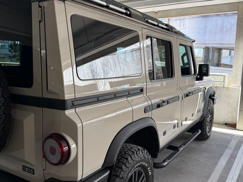 Used 2025 INEOS Grenadier image 4