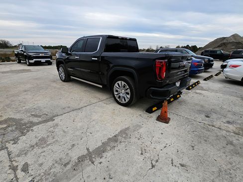 Used 2021 GMC Sierra 1500 Denali w/ Denali Ultimate Package image 8