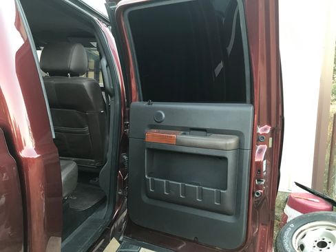 Used 2015 Ford F350 King Ranch image 18