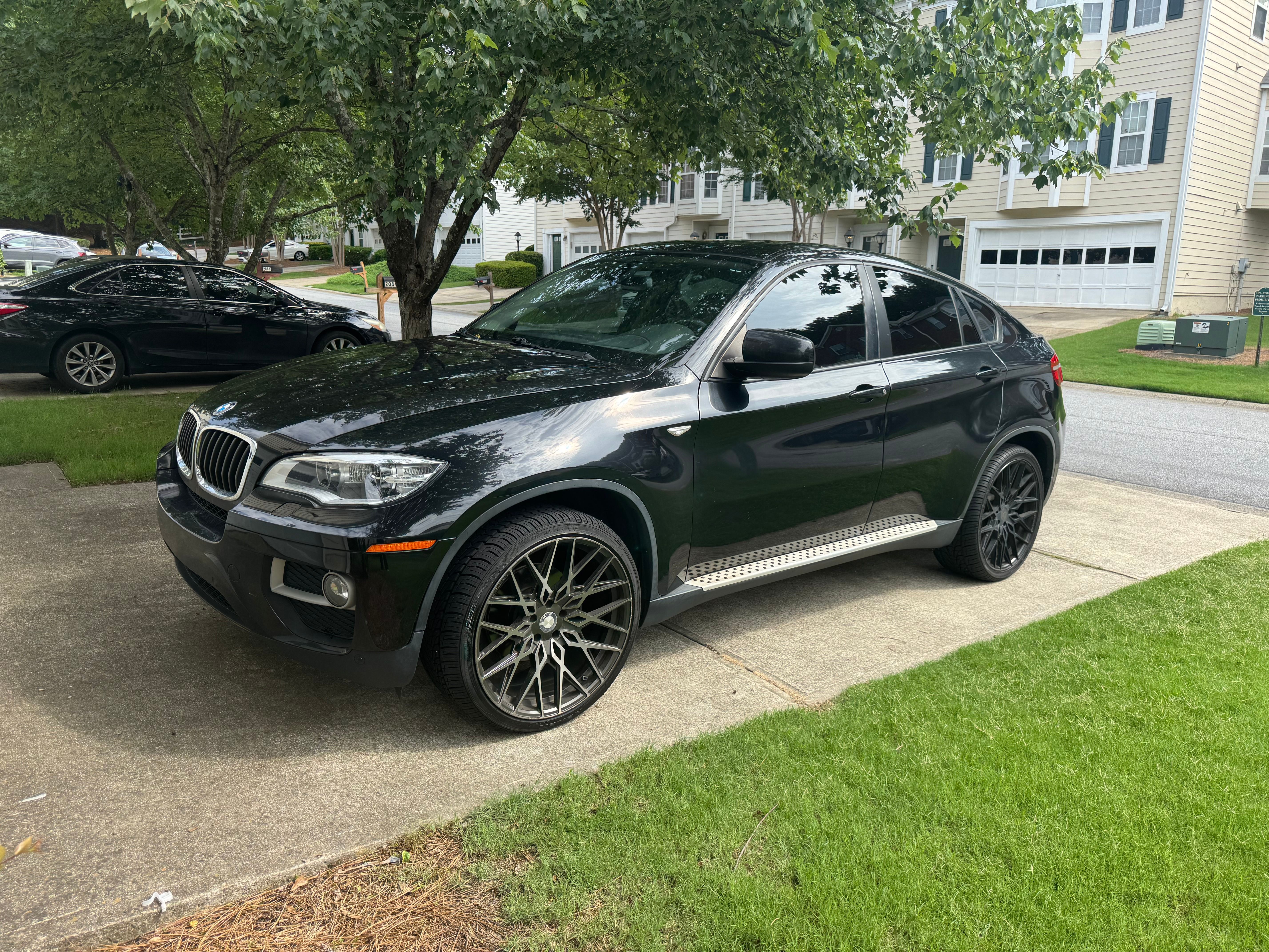 Used 2014 BMW X6 xDrive35i AWD/4WD image 1