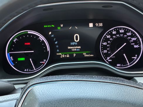 Used 2022 Toyota Avalon Limited image 17