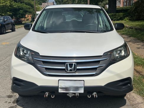 Used 2014 Honda CR-V LX image 2