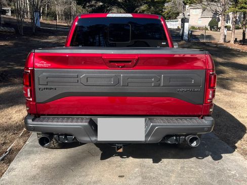 Used 2018 Ford F150 Raptor w/ Equipment Group 802A Luxury image 8
