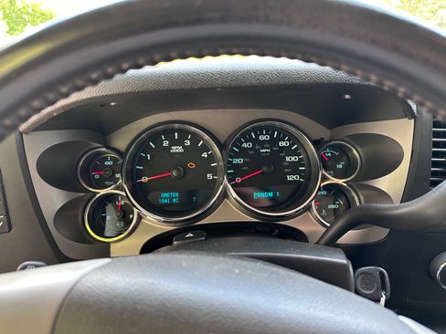 Used 2011 Chevrolet Silverado 3500 LT w/ Interior Plus Package image 6