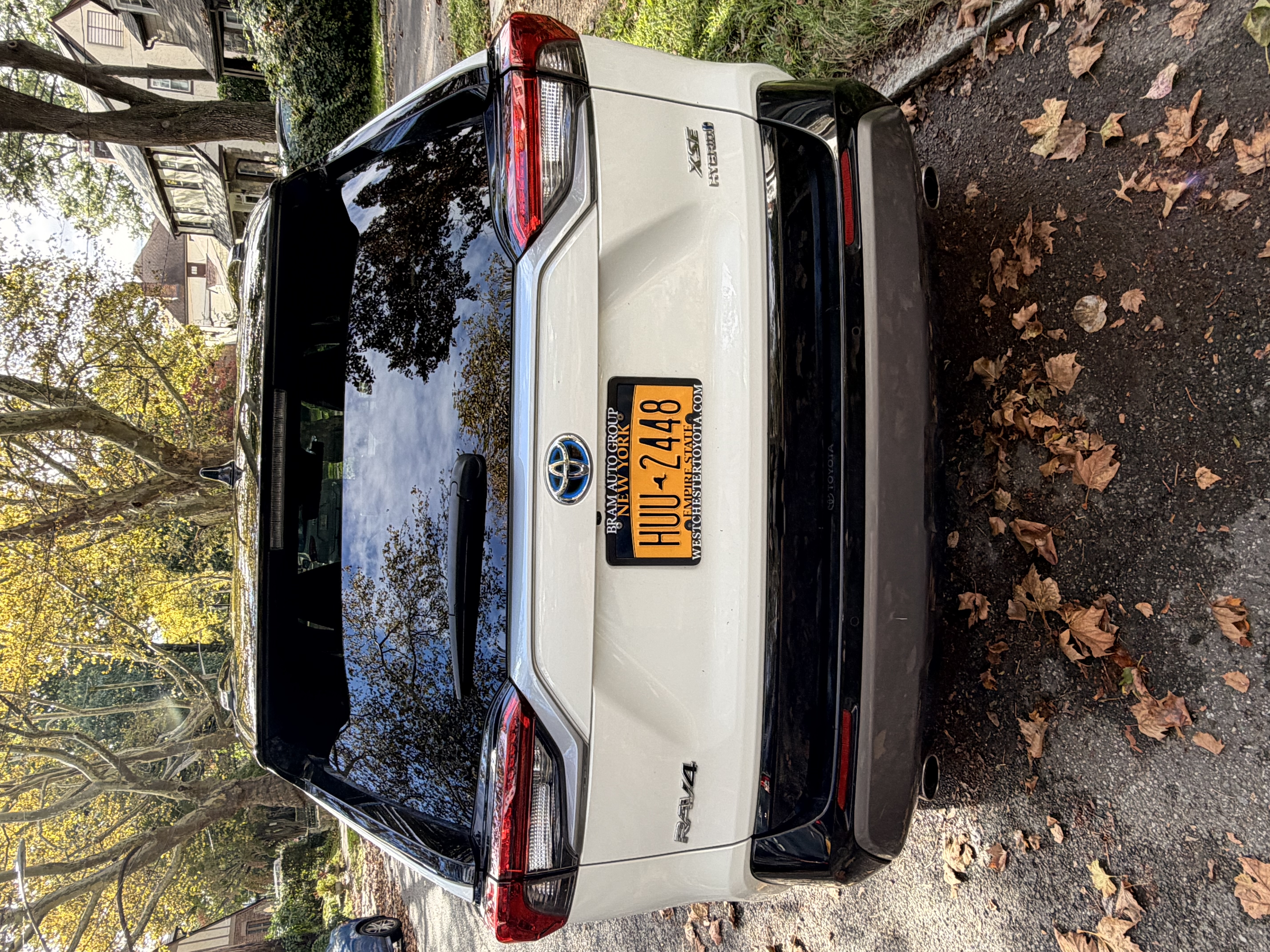Used 2021 Toyota RAV4 XSE AWD/4WD image 14