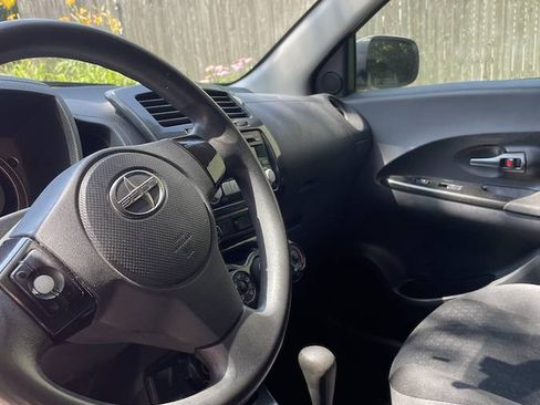 Used 2008 Scion xD image 12