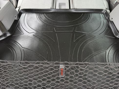 Used 2013 Toyota Highlander Limited image 8