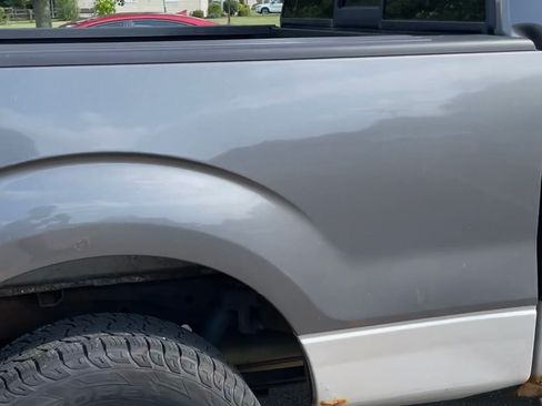 Used 2011 Ford F150 XLT w/ XLT Chrome Pkg AWD/4WD image 12