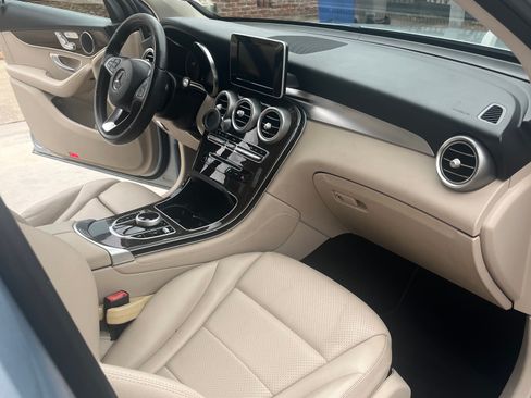 Used 2018 Mercedes-Benz GLC 300 image 14