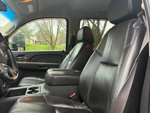 Used 2008 GMC Sierra 2500 SLT AWD/4WD image 12