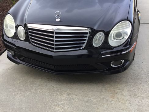 Used 2009 Mercedes-Benz E 350 Sedan image 7