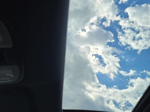 Used 2013 Hyundai Genesis 3.8 image 22