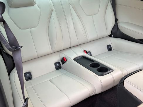 Used 2017 INFINITI Q60 3.0t w/ Premium Plus Package 3.0T image 16