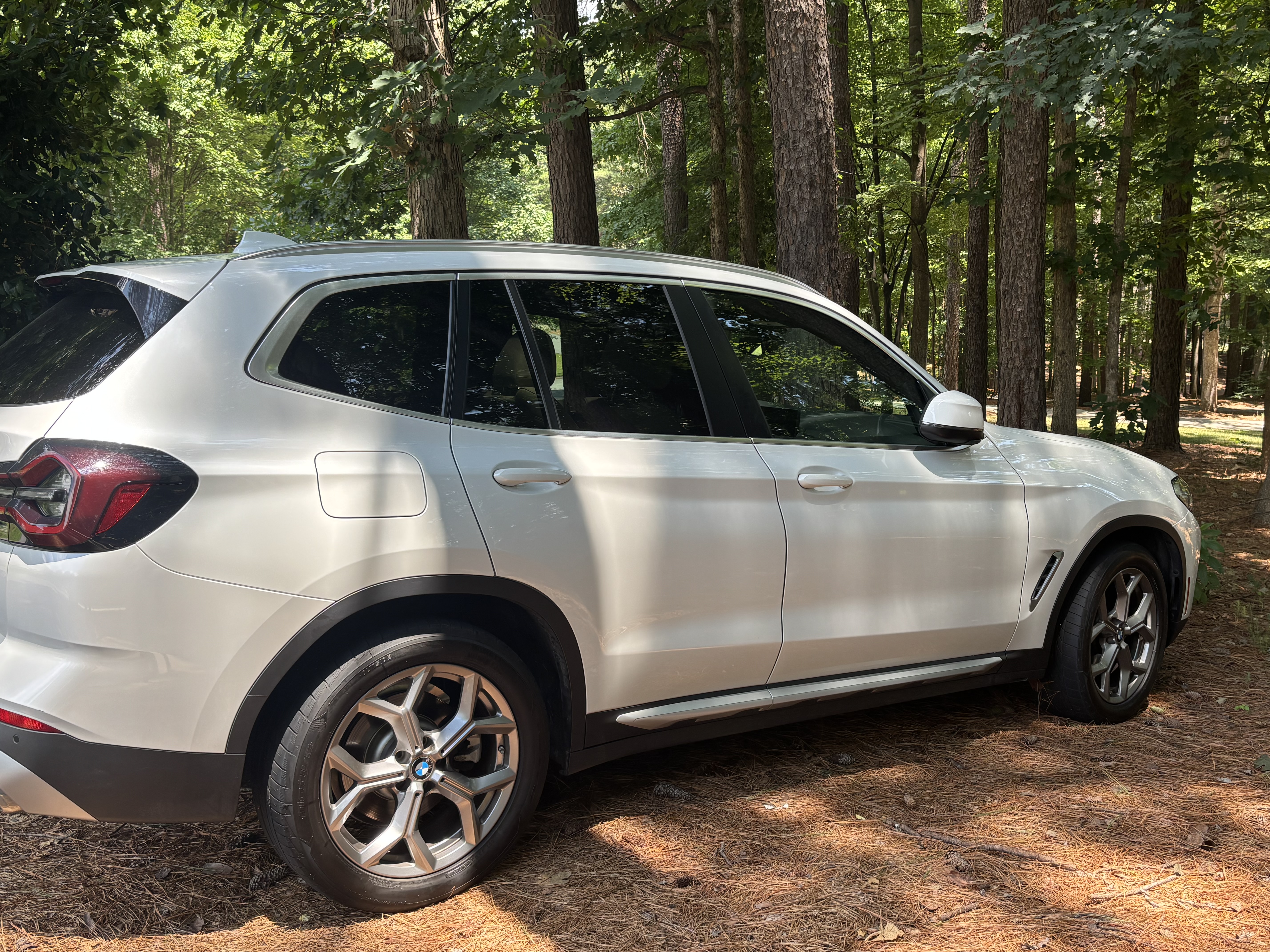 Used 2022 BMW X3 xDrive30i w/ Convenience Package AWD/4WD image 6