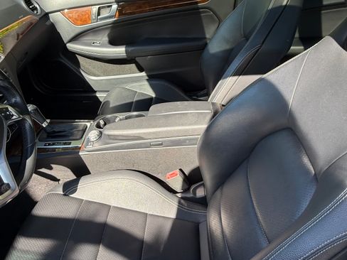 Used 2015 Mercedes-Benz C 250 Coupe image 24