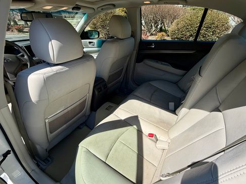 Used 2013 INFINITI G37 x Sedan w/ Premium Pkg image 15