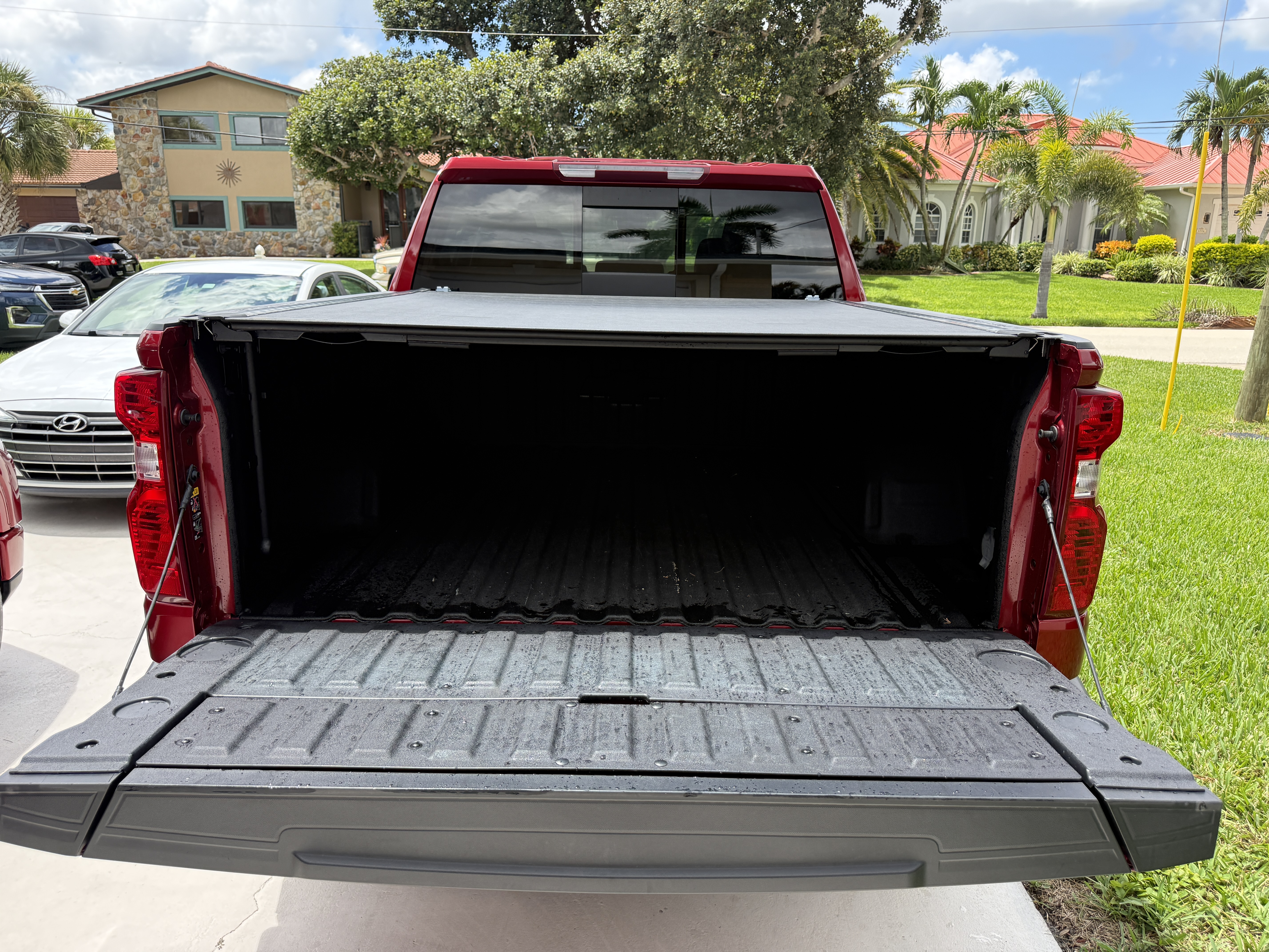 Used 2024 Chevrolet Silverado 1500 LT AWD/4WD image 15