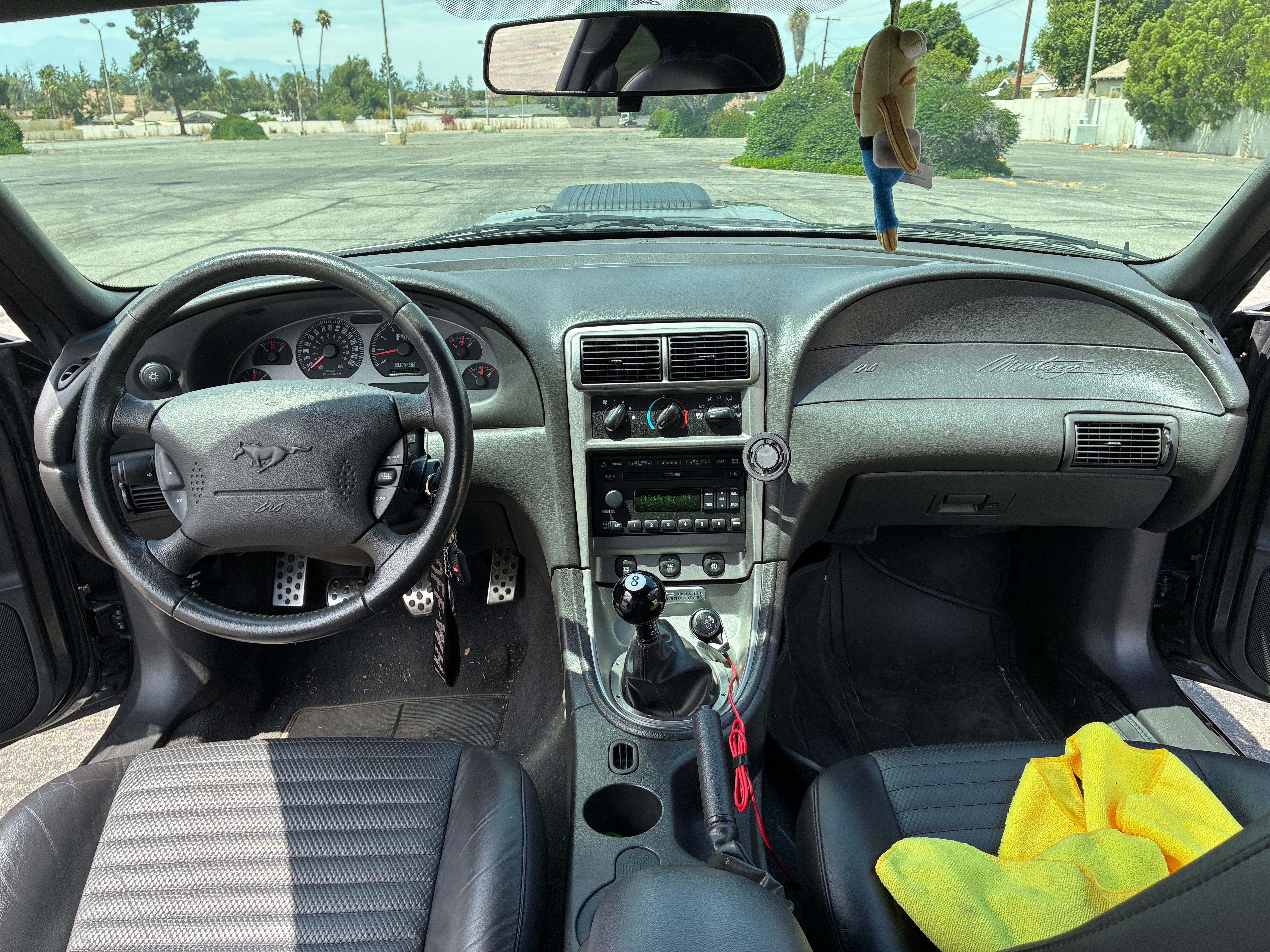 Used 2004 Ford Mustang Mach 1 RWD image 18