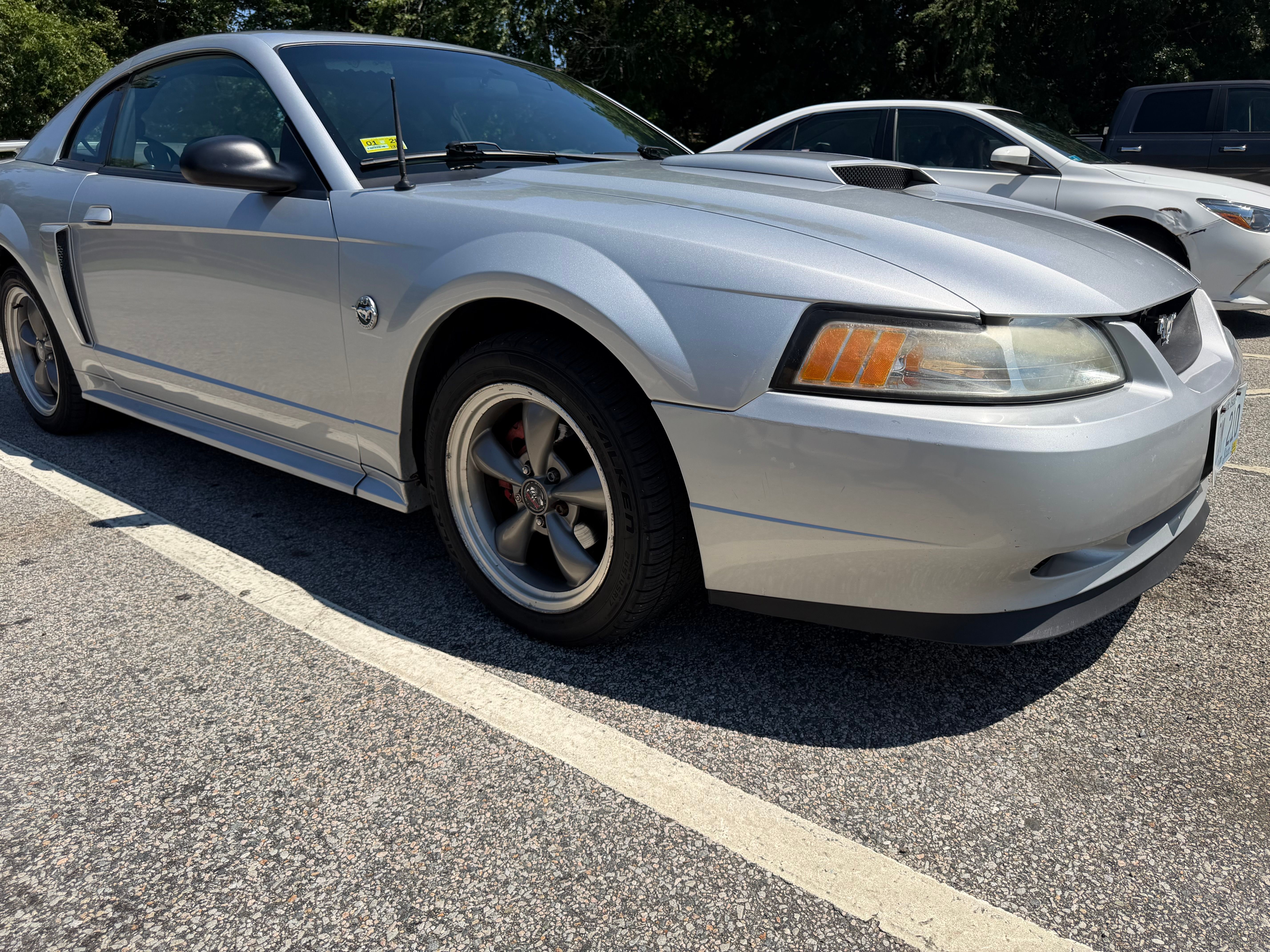Used 2004 Ford Mustang GT RWD image 12