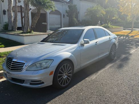 Used 2011 Mercedes-Benz S 550 image 5