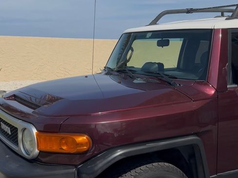 Used 2007 Toyota FJ Cruiser 4WD w/ Upgrade Pkg 1 image 13