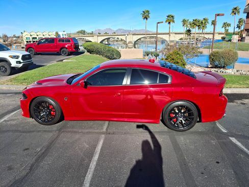 Used 2016 Dodge Charger SRT Hellcat w/ Harman/Kardon Audio Group image 2